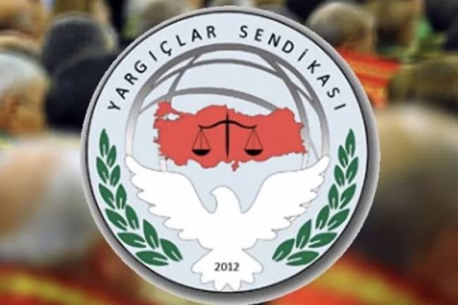 DÜŞÜNMEK, KONUŞMAK, ELEŞTİRMEK SUÇ DEĞİLDİR!